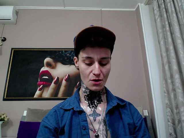KennysXX live cam on BongaCams