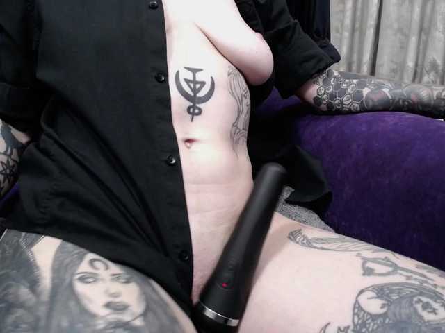 KennysXX live cam on BongaCams
