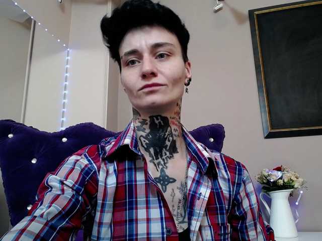 KennysXX live cam on BongaCams
