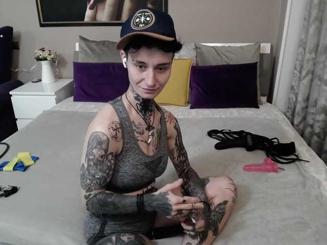 KennysXX live cam on BongaCams