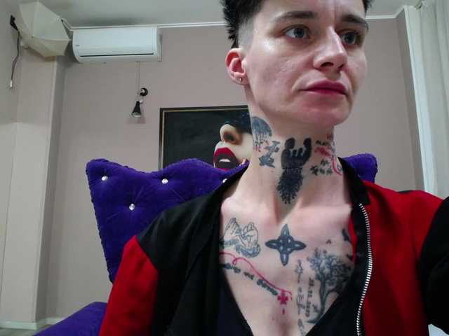 KennysXX live cam on BongaCams