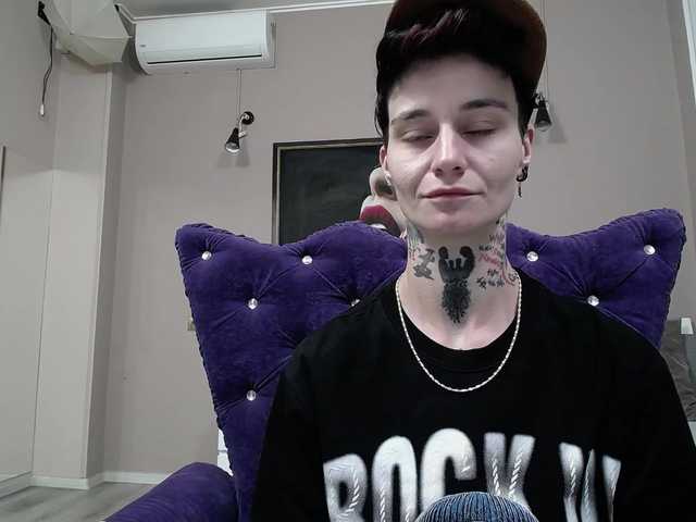 KennysXX live cam on BongaCams