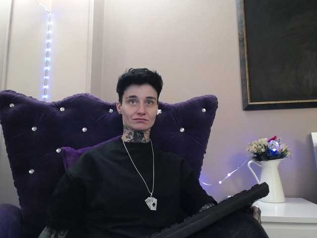 KennysXX live cam preview