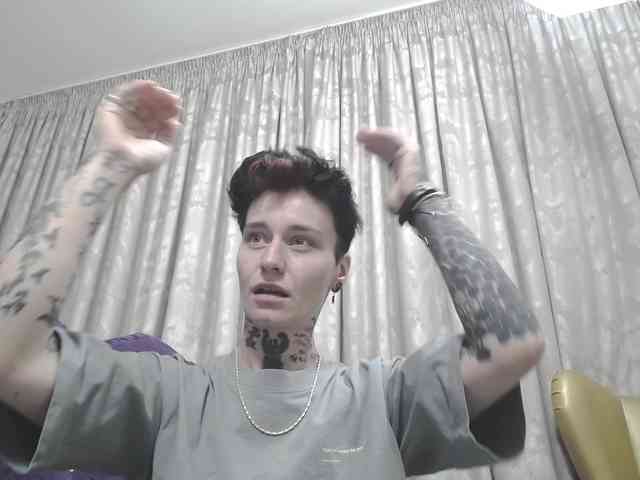 KennysXX Live Webcam on BongaCams
