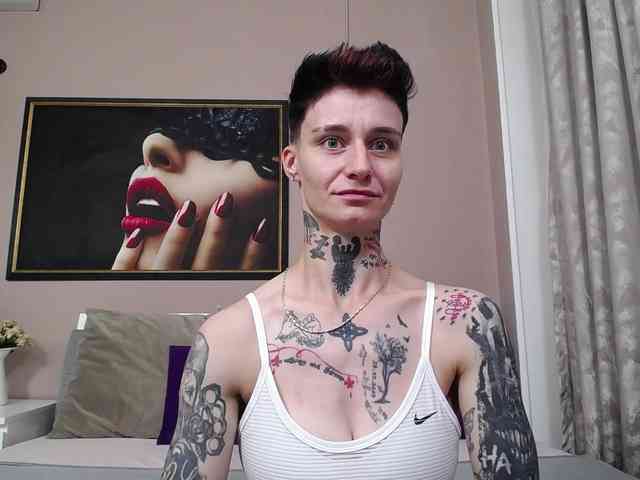 KennysXX Live Webcam on BongaCams