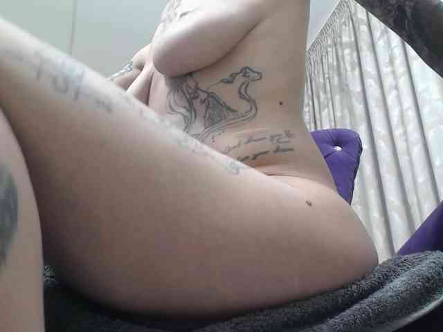 KennysXX Live Webcam on BongaCams