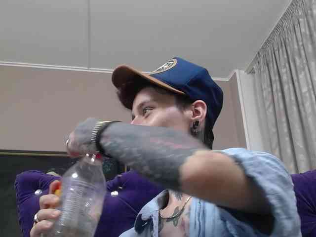 KennysXX webcam