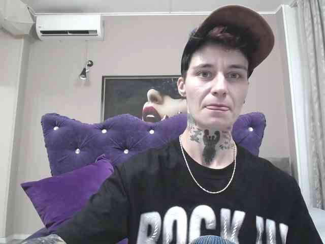 KennysXX webcam