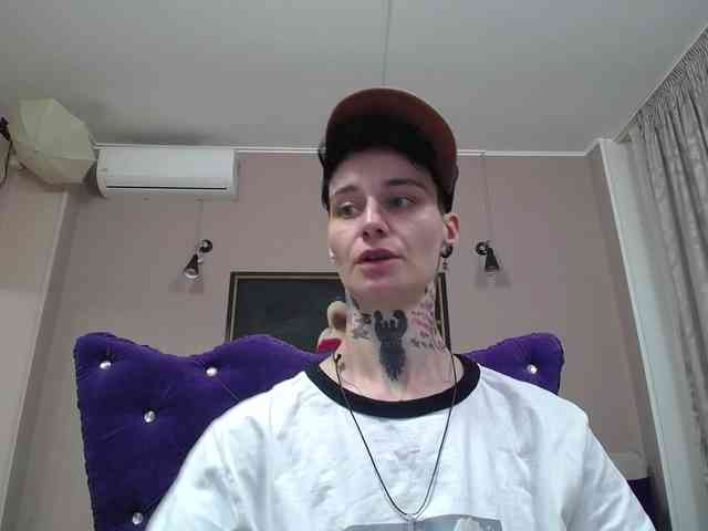 KennysXX webcam