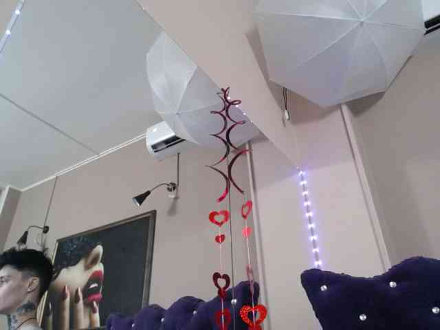 KennysXX webcam