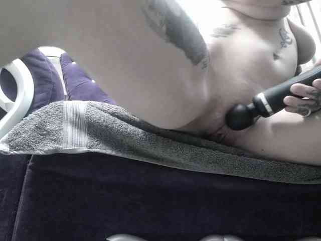 KennysXX Live Webcam on BongaCams