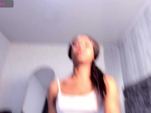 BrizzaH033's BongaCams show and profile