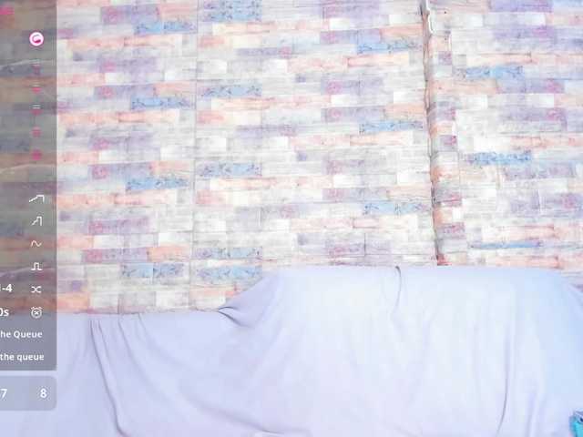 BrizzaH033 live cam on BongaCams