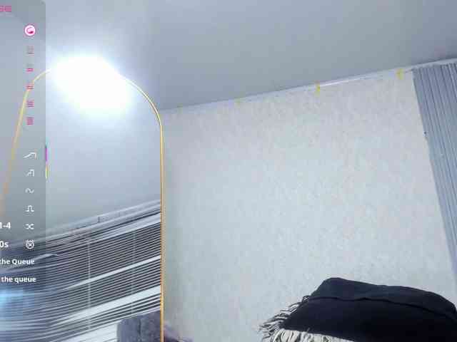 BrizzaH033 webcam