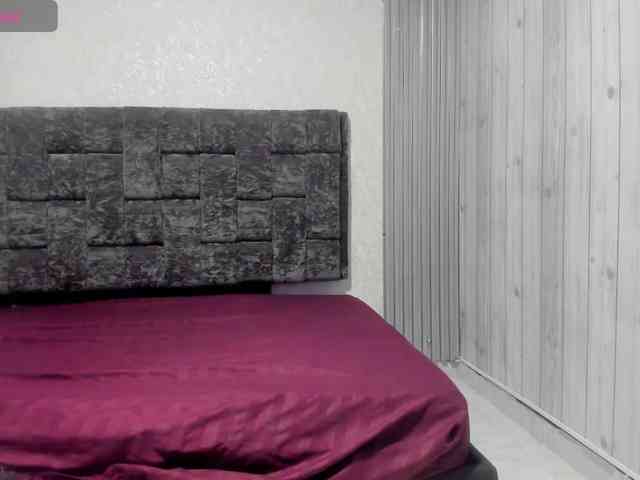 BrizzaH033 webcam