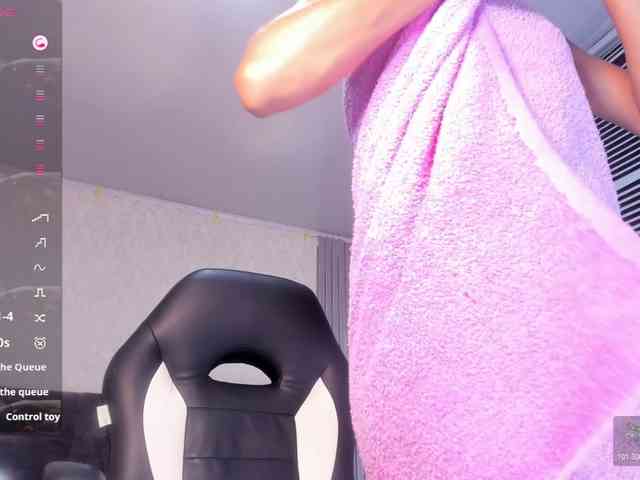 BrizzaH033 webcam
