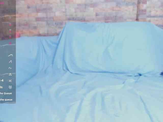 BrizzaH033 webcam