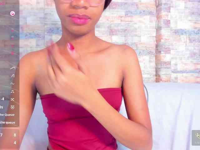 BrizzaH033 webcam
