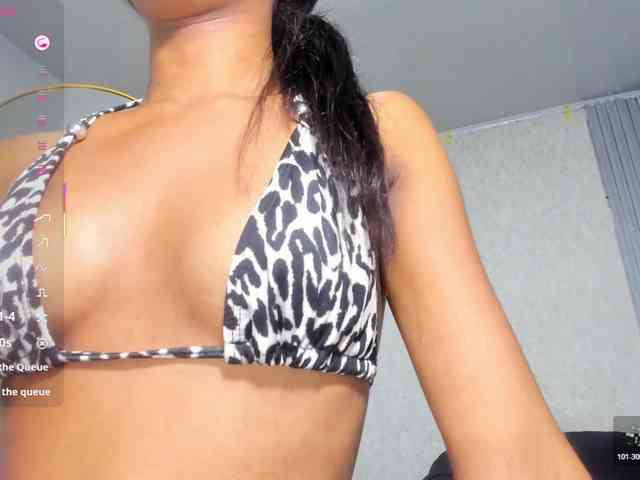 BrizzaH033 webcam