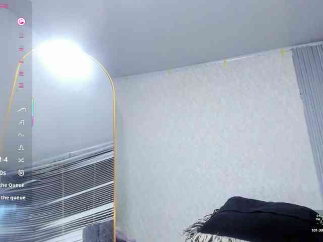 BrizzaH033 webcam