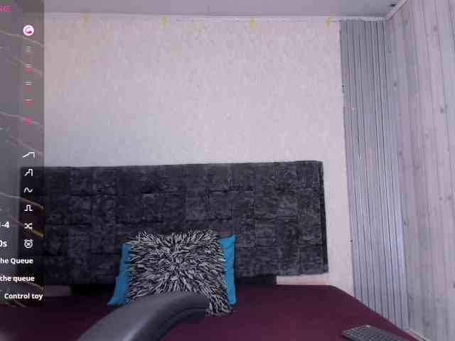 BrizzaH033 webcam