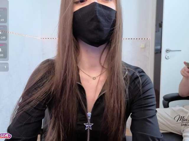 Mia69Mason live cam on BongaCams