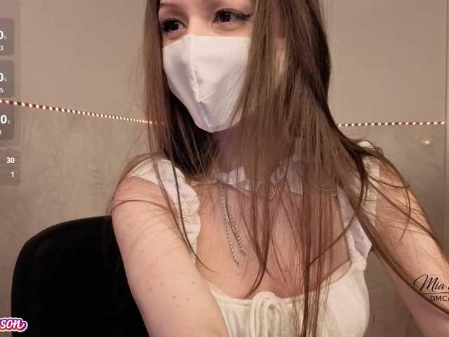 go to chat with Desire_Mia_Mason