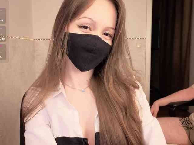 Модель: Desire_Mia_Mason
