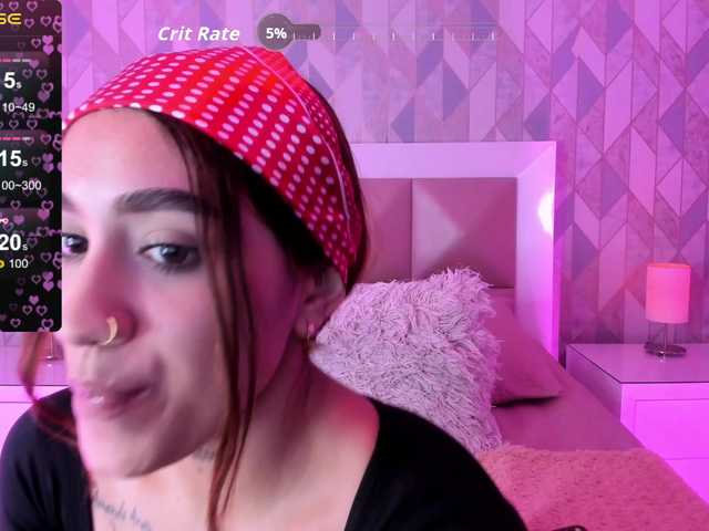 CloeBonet live cam on BongaCams