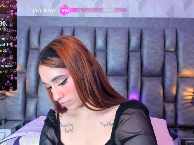CloeBonet live cam on BongaCams