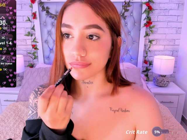 CloeBonet live cam on BongaCams