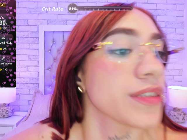 CloeBonet live webcam show