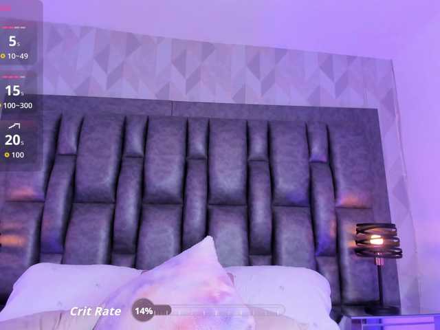 CloeBonet's BongaCams show and profile