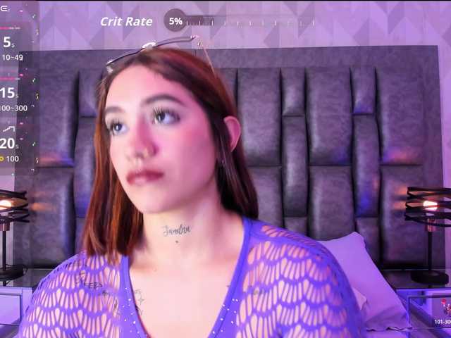 CloeBonet live cam on BongaCams