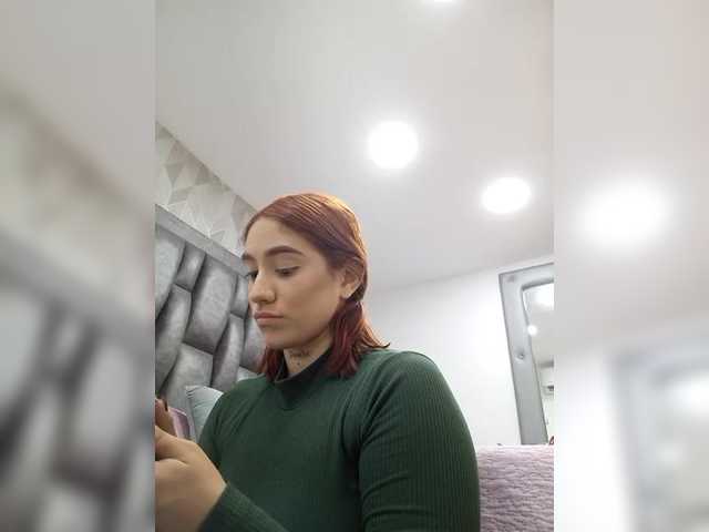 CloeBonet live cam on BongaCams