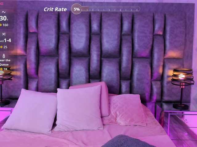 CloeBonet live cam on BongaCams