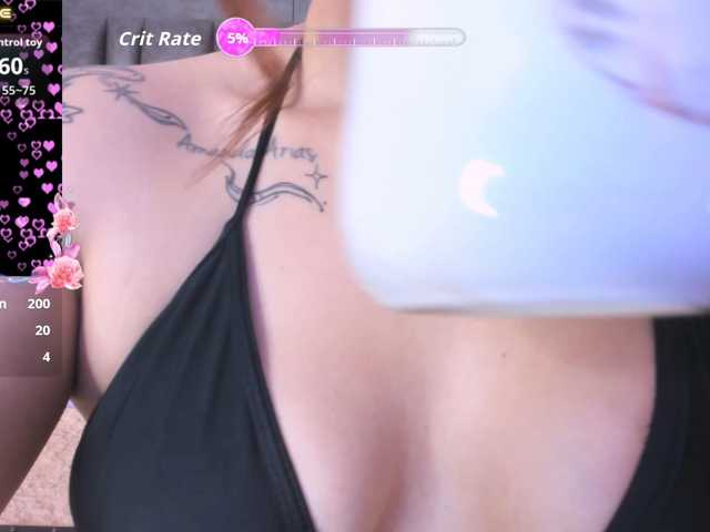 CloeBonet live cam on BongaCams