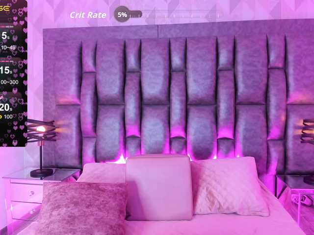 CloeBonet live cam on BongaCams