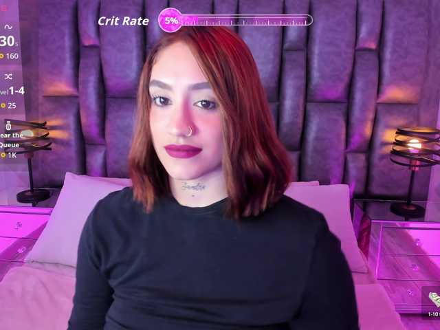 CloeBonet live cam on BongaCams