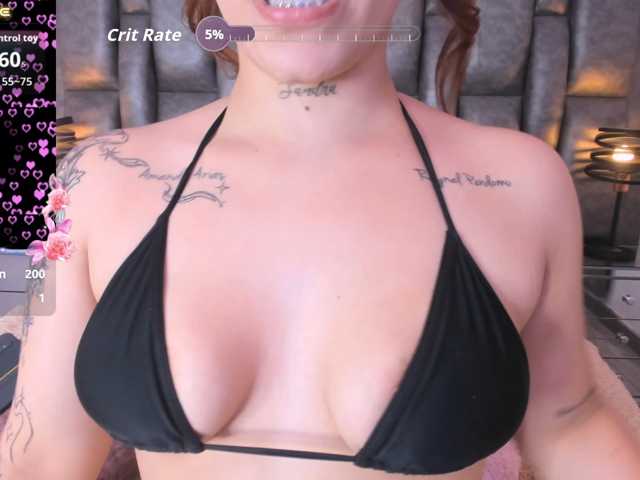 CloeBonet live cam on BongaCams