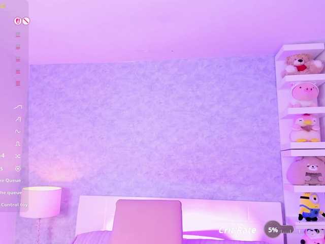 CloeBonet live cam on BongaCams