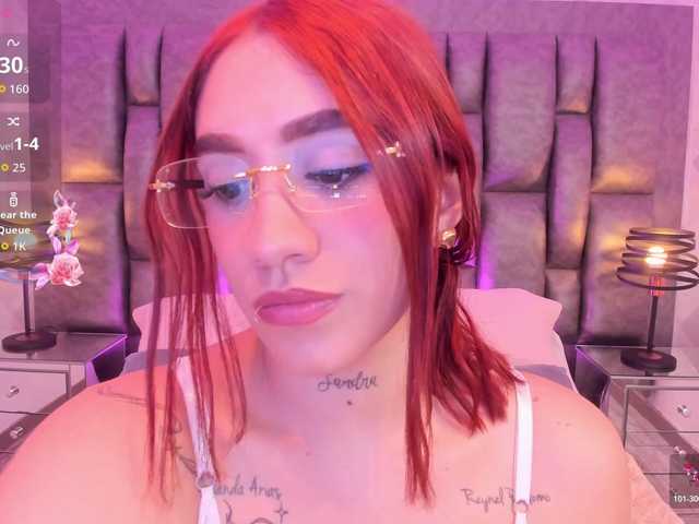 CloeBonet live webcam show