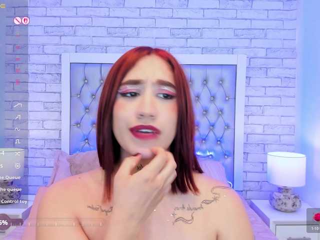 CloeBonet live cam on BongaCams