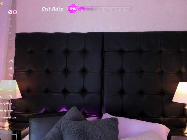 CloeBonet live cam on BongaCams