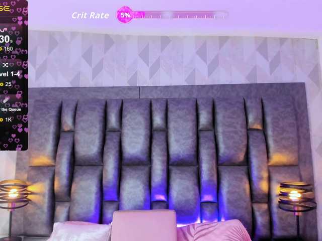 CloeBonet live cam on BongaCams