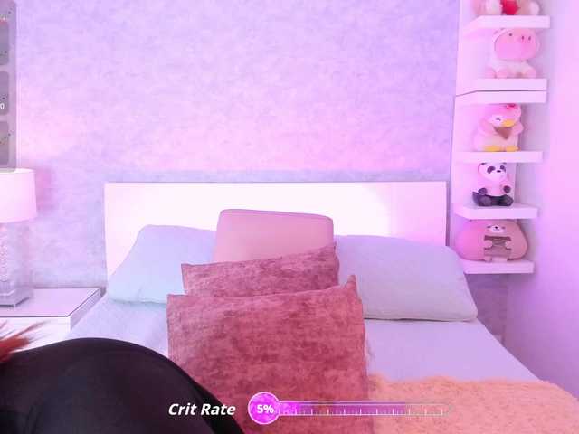 CloeBonet live cam on BongaCams