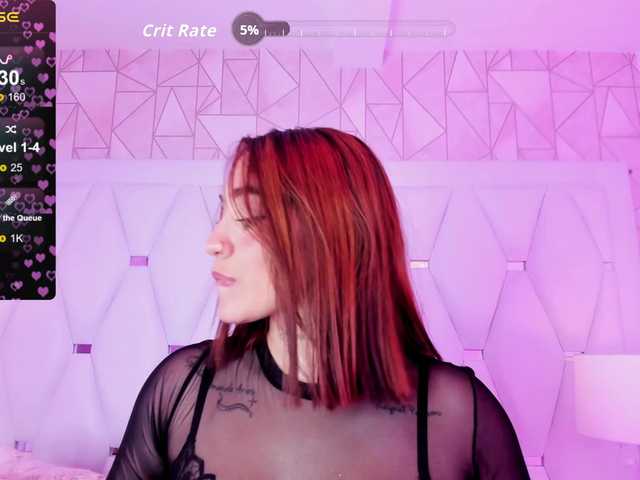 CloeBonet live cam on BongaCams