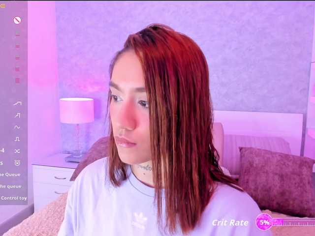 CloeBonet live cam on BongaCams