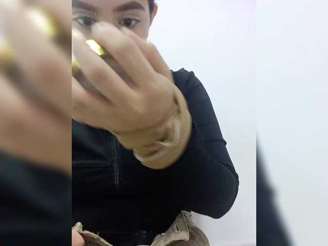 CloeBonet live cam preview