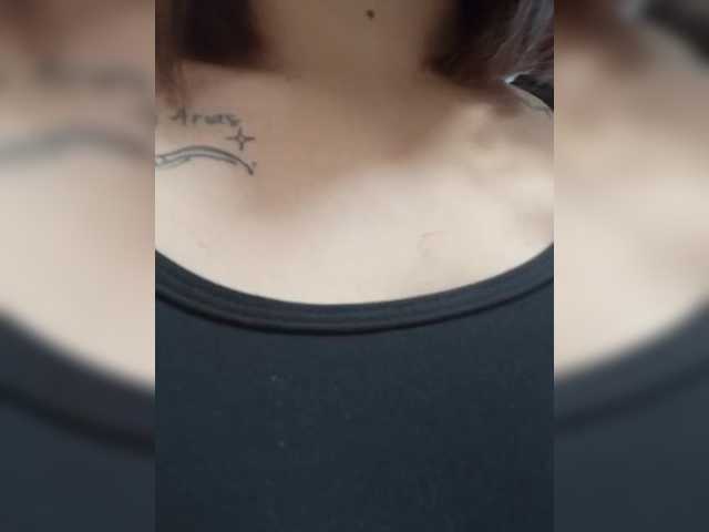 CloeBonet live cam on BongaCams